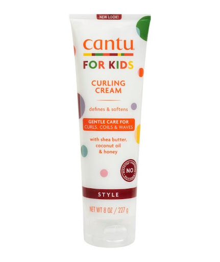 Kids Cantu - Care Curling Cream Cantu Pote x 1 Define, suaviza y fortalece el cabello con la combinación perfecta de manteca de karité pura, aceite de coco y miel formulada sin ingredientes agresivos. Nutre y nutre las espirales, los rizos y las o