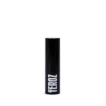 Labial en barra Feroz   Perfeccionador Unica x 4 gr  