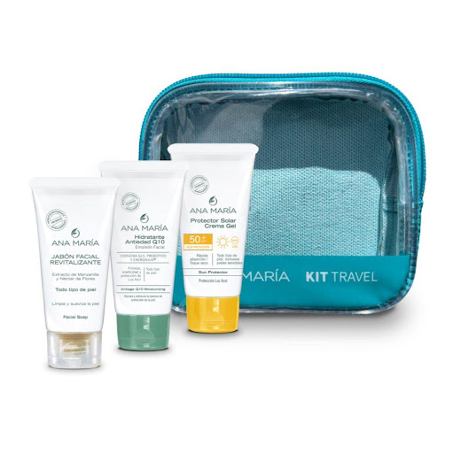KIT ANA MARIA MINI TRAVEL KIT X 3 UND ANA MARIA KIT x 3 UND Cuidado en cada destino. Limpia, hidrata y protege tu piel de los rayos UVA / UVB. Productos elaborados con ingredientes de origen natural.Jabón Facial RevitalizanteCrema Hidratante Anti-Edad con Q10 