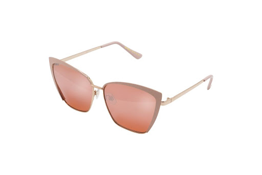 Gafas De Sol IZABELLA NDE Para Mujer SOFIA VERGARA Caja x 1 Estas gafas, diseñadas en colaboración con Sofía Vergara, refleja un estilo sofisticado y moderno. Su silueta elegante incluye detalles tipo joyería y acabados únicos. Cuenta con micas resistentes a i