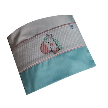 Solo Online Almohada Angela Celis    Zebra Verde Y Rosado X 1 Unidad 