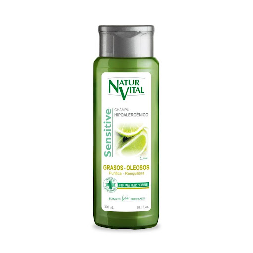 Champú Naturvital cabellos grasos lima sensitive 300 cm³ NATURVITAL Frasco x 1 Und Champú hipoalergénico con extracto natural de Lima, Hamamelis y Ortiga, para la limpieza y cuidado del cabello graso, reequilibra, purifica y tonifica el cuero cabelludo.

Resultados:
-Cabello suelto 