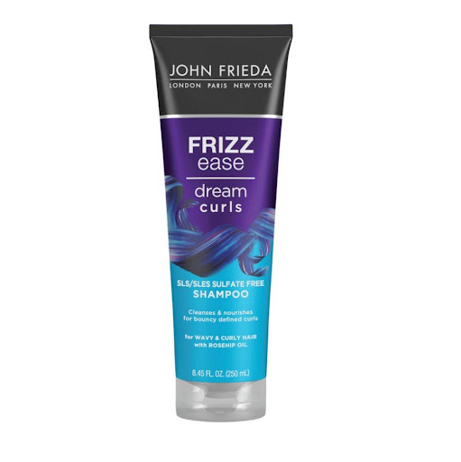Shampoo Cabello Crespo Dream Curls 250 Ml John Frieda Colapsible x 1 Saca lo mejor de tus rizos todos los días con nuestras fórmulas que desafían el encrespamiento y los amantes de los crespos.

El shampoo Frizz Ease Dream Curls, con aceite de rosa mosqueta hidrata mie