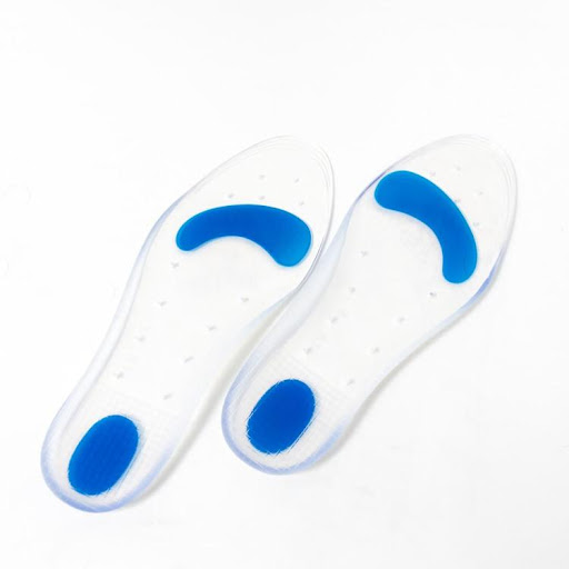 Plantilla En Gel Azul Talla 41 A 42 Recovery Recovery Individual x 2 Plantilla diseñada para absorber el impacto causado al caminar, proporciona alivio y confort al evitar presión en la zona del talón y los metatarsos