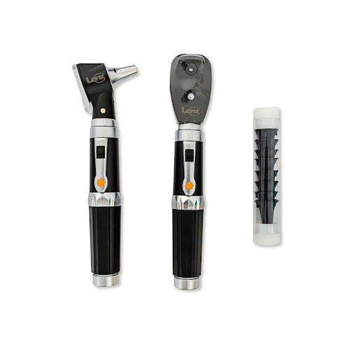 KIT DE ORGANOS DE LOS SENTIDOS LENZ Lenz  x 1 Es un conjunto médico diseñado para diagnósticos en otorrinolaringología y oftalmología. Incluye un otoscopio y un oftalmoscopio, ambos fabricados con tecnología alemana de alta calidad para garantiza