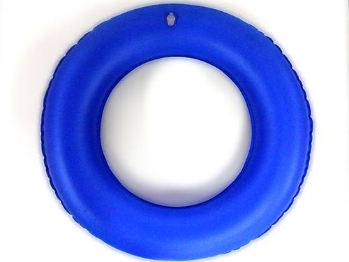 COJIN INFLABLE ANTIESCARAS COXIS FH Industrias FH  x 1 El Cojín Inflable Antiescaras está diseñado para brindar descanso y confort, protegiendo la piel, especialmente en la zona del coxis, durante largos periodos en posición sedente. Este cojín es ideal p