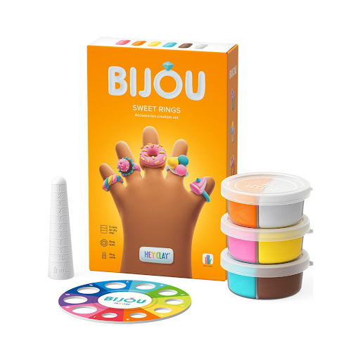 Masa Moldeable Hey Clay Set de Anillos Dulces x 3 Envases Hey Clay Caja x 3 ĦDeja que la creatividad de tus hijos brille con el Set de Anillos Dulces HEY CLAY! Este set incluye 3 latas de plastilina de secado al aire en colores vibrantes, perfectas para crear anillos con ador