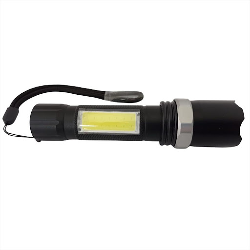 Linterna Tactica Led Recargable Con Zoom UNIMARC Unidad x 1 