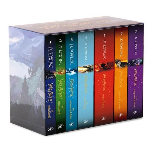Harry Potter. La Serie Completa. 7 Tomos. J. K. Rowling Salamandra Libro x 1.0 Pack Harry Potter - La serie completa   SALAMANDRA BOLSILLO Febrero 2023 Colección: HARRY POTTER Páginas: 3872 Tipo de encuadernación: Bolsillo Idioma: ES Fecha de publicación: 01-02-2023 Autor: J. K.