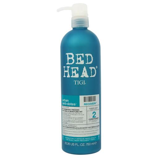 Acondicionador Bed Head Recovery 750 ml TIGI Caja x 1 Hidratación intensa para cabellos secos o dañados. Su fórmula nutritiva restaura la suavidad, controla el frizz y devuelve el brillo natural, dejando el cabello manejable y con una sensación de frescu