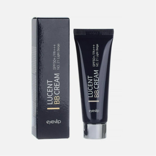 Eyenlip Lucent BB Cream-#21 Light Beige Eyenlip 50g x 1 BB Cream multifuncional que ofrece una cobertura media, unificando el tono de la piel y disimulando rojeces e imperfecciones para un acabado natural e hidratado. Ideal para quienes buscan un maquillaj