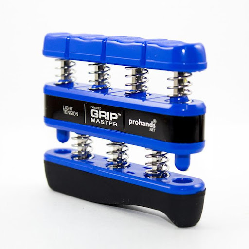 Ejercitador Grip Master Blue Grip Master  x 1 Está diseñado para fortalecer y rehabilitar cada uno de los dedos de manera independiente. Es ideal para el tratamiento de condiciones como túnel del carpo, artritis, fracturas, lesiones de tendones y