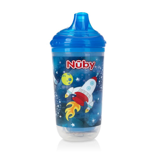 Vaso Iluminado Con Valvula De Silicona 10 Oz Cohetes Nuby Blister x 1 ĦLa hora de comer nunca ha sido tan fácil! El Squeeze Feeder de Nûby es seguro, fácil de usar y perfecto para cualquier lugar, haciendo que alimentar a tu bebé sea cómodo y conveniente.