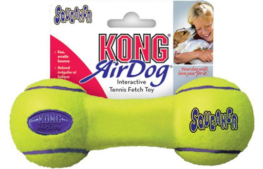 KONG C MANCUERNA AIRKONG M KONG  x 1 Juguete en forma de mancuerna con textura similar a una pelota de tenis, ideal para juegos de buscar y traer.Características:Material: Fieltro no abrasivo que protege los dientes del perro.Diseño: For
