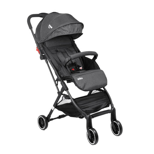 Coche Para Bebe Bium Miku Negro 4 Ruedas Bium Unidad x 1 Disfrutá de pasear a tu bebé en un coche en el que viaja cómodo y explora el mundo desde su lugar. Hecho con materiales de alta calidad brinda seguridad y confort a la hora de utilizarlo.  El paragüit