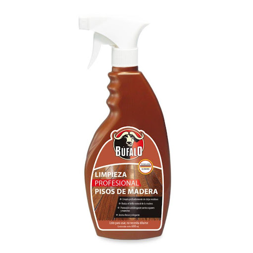 Limpiador Búfalo Pisos de Madera X 600 Ml BÚFALO  Frasco x 1 Und Su fórmula especial con jabón garantiza una limpieza profunda proporcionando resistencia a las pisadas y manteniendo el brillo natural. Es ideal para la limpieza de todo tipo de pisos de madera, pues 