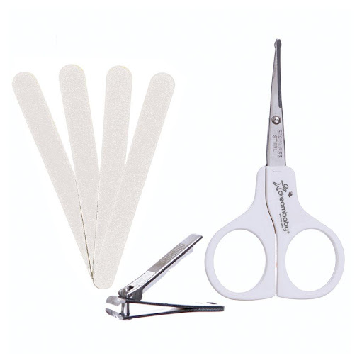 Manicure Bebe Set de Cortauñas Tijeras y Lima - DREAM BABY Dreambaby Set x 1 Las uñas de los bebés crecen muy rápido y es importante mantenerlas cortas y desafiladas para evitar esos terribles rasguños.
El Juego de Manicure Dreambaby comprende tijeras de seguridad, cortauñas y