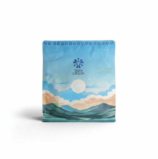 Café Grano Premium Bourbon Rosado 250gr x1 Tres Cielos Coffee Bolsa por 250 gramos x 1 🌋 Desde las montañas del departamento del Huila nace este excepcional Bourbon Rosado, una variedad reconocida por su elegancia aromática y complejidad en taza. Cultivado en altitudes privilegiadas y b