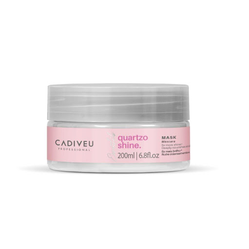 Mascarilla Quartzo Shine 200ml Cadiveu TARRO x 1 Su completa formulación ofrece protección al cabello con acción antioxidante y antisequedad, aportando un tacto aterciopelado y sensación de emoliencia al cabello. Elaborada con manteca de karité y cu
