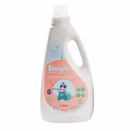 Detergente Liquído Ecológico  Bioglú Frasco x 2 lt x 2 lt Detergente Liquído Ecológico BIOGLÚ garantiza el cuidado de la ropa y mantenimiento del color, al ser libre de sulfatos, cloro y fosfatos agresivos, el detergente ayuda a conservar colores, evita el d
