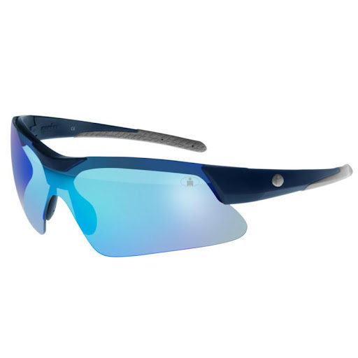 Gafas De Sol INTREPID Para Hombre IRONMAN Caja x 1 Gafas diseñadas para los más exigentes, estas gafas Ironman combina resistencia, rendimiento y estilo deportivo. Lentes con 100% protección uva-uvb y materiales duraderos, es ideal para actividades al