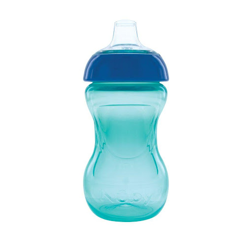 Vaso De Iniciación Con Válvula De Silicona 6 Oz Verde Tapa Azul Nuby Blister x 1 Introduce a tu bebé en el mundo de la alimentación independiente con nuestro Vaso de Iniciación de 6 oz con Válvula de Silicona. Este vaso está diseñado pensando en la comodidad y la seguridad de tu b