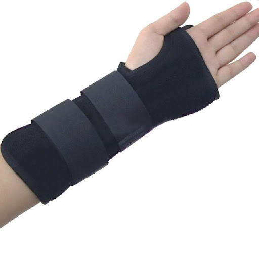 Brace Muñeca Doble Férula S-M Varios Recovery Individual x 1 Brace de muñeca con doble férula en posición funcional, para tratar, esguinces, lesiones, tendinitis y postoperatorios de mano