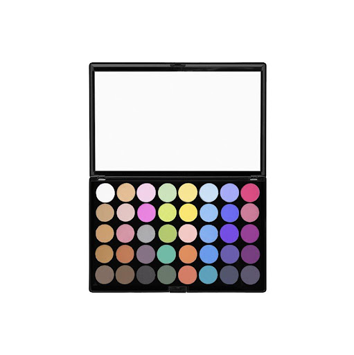 Paleta Profesional De 40 Sombras Eye Shadow Palette Matte X 66 Gr SACHA COSMETICS Paleta profesional x 1 Colección intensa de sombras de ojos en polvo con tonos neutros y vibrantes. Están diseñados para lucir exquisitos en todos los tonos de piel, tienen un excelente poder de permanencia y se ven "recién