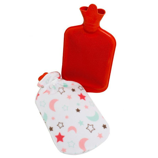 Funda Bolsa Agua Caliente Generic Ofc  x 1 Está diseñada para proteger la piel y evitar quemaduras al regular la transmisión de calor. Su material aislante permite un uso seguro y cómodo, conservando la temperatura de la bolsa sin causar moles