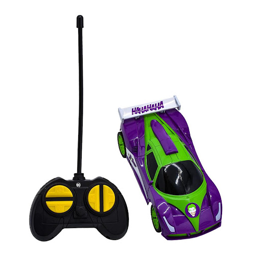 Carro DC COMICS Control Remoto Joker DC Comics Caja x 1 ĦSumérgete en la caótica diversión con nuestro Carro a Control Remoto inspirado en el inigualable Joker de DC Comics!Este carro a control remoto captura la esencia del Príncipe Payaso del Crimen, llev
