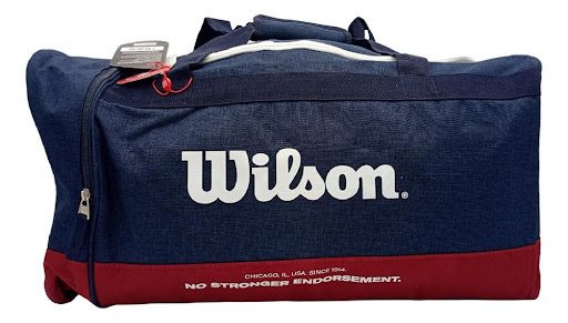 Bolso De Viaje 40L Wilson Hamburgo (Azul Marino) Wilson Papeleta x 1 MODELO: HAMBURGO. EXCELENTE DISTRIBUCIÓN: Cuenta con amplios y cómodos bolsillos, para guardar objetos personales y llevar todo lo necesario durante tu viaje o entrenamiento, además posee un bolsillo 