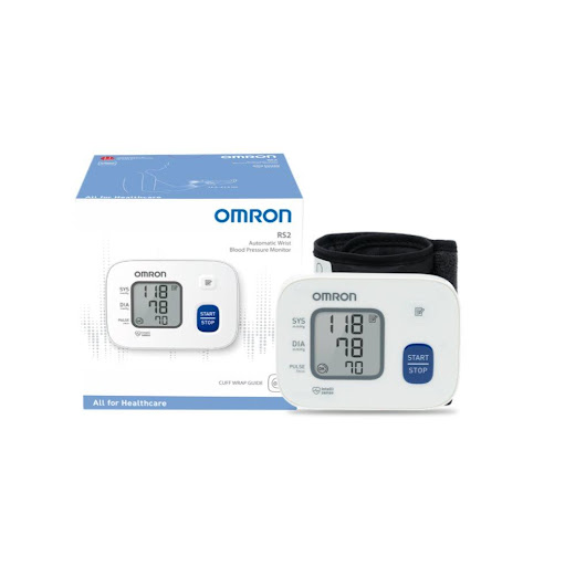 TENSIOMETRO DIGITAL DE MUÑECA OMRON HEM 6161E  OMRON CAJA x 1 UND El tensiómetro de muñeca OMRON HEM-6161-E es un monitor digital automático, compacto y portátil, ideal para el monitoreo frecuente de la presión arterial en el hogar o viajes. Cuenta con tecnología In