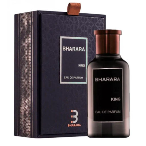BHARARA KING  BHARARA BHARARA KING x 100 ML King de Bharara es una fragancia de la familia olfativa Aromática para Hombres. King se lanzó en 2021. Las Notas de Salida son naranja, limón (lima ácida) y bergamota; la Nota de Corazón es notas afru