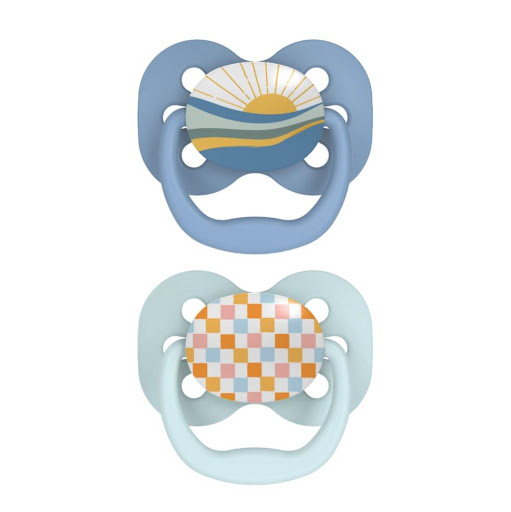 Chupos para Bebe Entretención Advantage N1 0-6m Estrellas Dr Browns Tetina x 1 Chupo de entretención Advantage Nivel 1 (0-6 meses) con un diseño totalmente simétrico y forma reversible que hace que se adapte faciilmente a la boca del bebé. 

De silicona suave y resistente, con u
