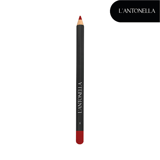 Lápiz delineador de labios 1.1g - Just In Time L'Antonella Unidad x 1 Descubre el lápiz de labios perfecto para realzar tu sonrisa: con una fórmula cremosa de alta pigmentación, se desliza suavemente para ofrecer un color intenso y duradero que no se corre ni reseca. Id
