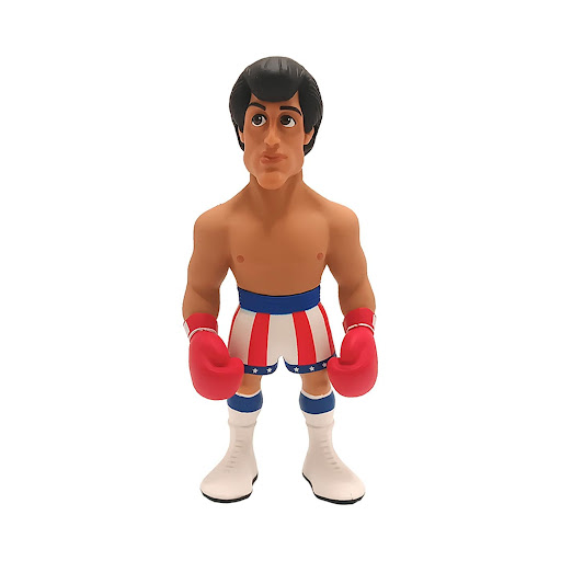Minix Figura Coleccionable Rocky IV MINIX Caja x 1 La Figura Coleccionable Minix Rocky 4 es un imprescindible para los amantes del cine clásico. Con 12 cm de altura, esta figura de PVC captura a la perfección la esencia del icónico boxeador de la pant