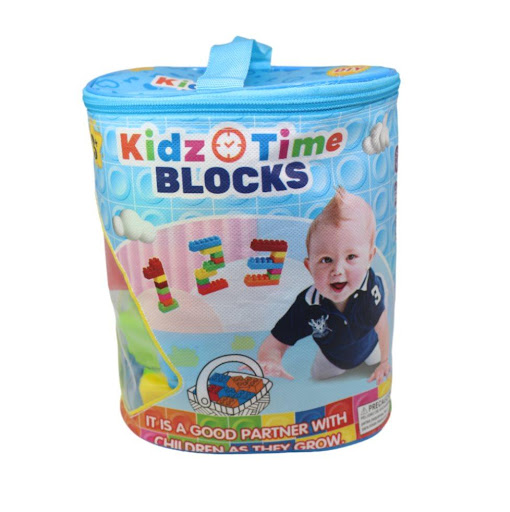 Juego De Bloques 36 Piezas Estuche Lona Plasticos Asociados  x 1 Este set de 36 bloques grandes de colores está diseñado para que los niños exploren su creatividad mientras construyen y apilan diferentes estructuras. Con estos bloques, pueden crear historias divert