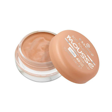 Base Essence Mousse Soft Touch Tono #40 x 16 gr  