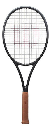 Raqueta De Tenis Wilson Roger Federer 01 Future Frm (280G) (4 - 3/8" (3)) Wilson Bolso x 1 Raqueta Wilson Roger FedererEs la elección perfecta para aquellos que desean mejorar su rendimiento en la cancha. Diseñada en colaboración con el legendario Roger Federer, esta raqueta combina tecnolo