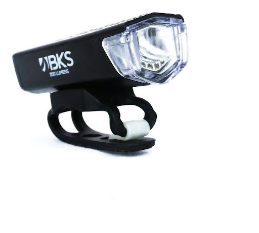 Luz Frontal Recargable I600 BKS Papeleta x 1 DESCRIPCIÓN DEL PRODUCTO:Modelo: I600La Luz Delantera BKS I600 será tu compañera ideal para rutas nocturnas en la ciudad y el sendero. Completamente a prueba de agua, posee intensidad de 300 lumens y 