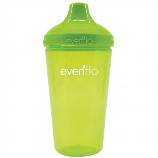 Vaso Entrenador ABC Boquilla Dura Verde 10 onzas - Evenflo EVENFLO UNIDAD x 1 UND Vaso Abc Boquilla Dura 300ml/10oz
Forma similar a un vaso familiar
Edad
De 9 a 12 Meses
