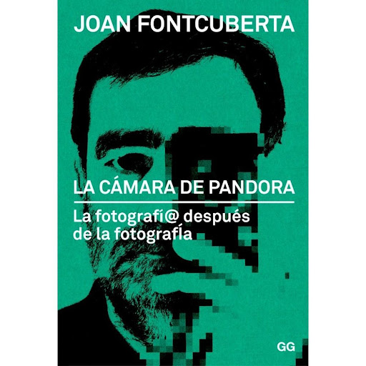 La Cámara De Pandora: La Fotografía Después De La Fotografía Gustavo Gili Libro x 1.0 Apabullada por la tecnología digital y desplazada de sus funciones esenciales, la fotografía se ha convertido en otra cosa. Frente al desconcierto o la ceguera, Joan Fontcuberta desgrana aquí lo que q