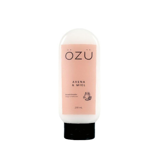 Acondicionador OZU Avena & Miel x 230 ml OZU 230 ml x 1 El Acondicionador OZU Avena & Miel (230 ml) hidrata profundamente sin parabenos ni siliconas. Su fórmula aporta hidratación y deja un cálido y dulce aroma, dejando tu cabello suave.