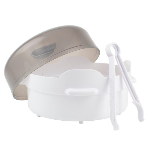 Esterilizador de Chupos y Teteros Dr Brown Para Microondas Dr Browns Electrodomestico x 1 Esterilizador de Teteros con una bandeja personalizada para todos los componentes del Tetero, se adapta a TODOS los teteros de Dr. Brown'sy la mayoría de las otras marcas de teteros. 
Ideal para mante