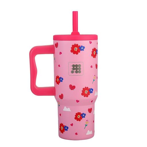 Termo Mini Tumbler x Disney Cubitt Bolsa x 1 Termo Cubitt Mini Tumbler x Disney: Tamaño compacto, rendimiento completo. 709 ml, conserva frío 24h. Tapa antiderrames con sorbete, acero inoxidable libre de BPA.