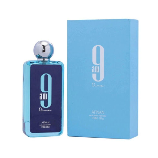 Perfume Afnan 9 A.M. Dive Edp 100Ml Sp Afnan Botella x 1 Una fragancia vigorizante y fresca que captura la esencia de un refrescante chapuzón matutino en aguas cristalinas. Esta fragancia dinámica se abre con vibrantes notas cítricas que despiertan los sent